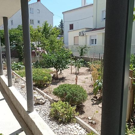 Simb Apartment Split Exterior photo