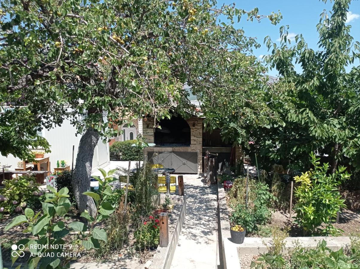 Simb Apartment Split Exterior photo